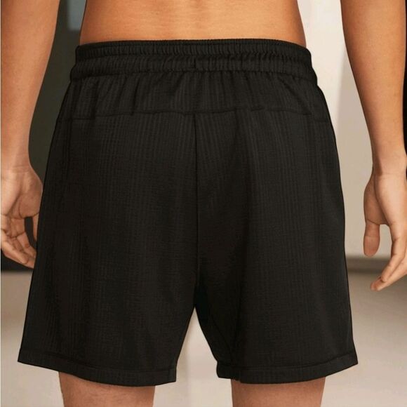 1284 NWT Nike Men's Black Elastic Waistband Yoga Dri-FIT Unlined Shorts - Picture 2 of 5